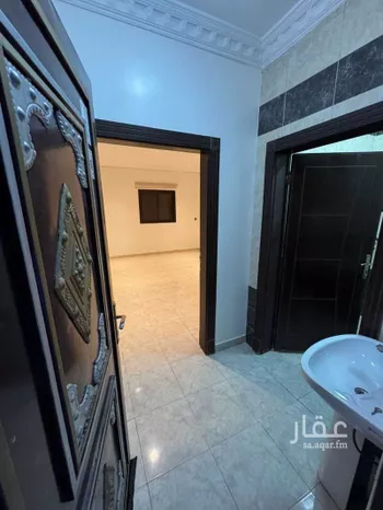 شقة للإيجار في شارع الرميثي العلوي, حي العريجاء الغربي, مدينة الرياض, منطقة الرياض