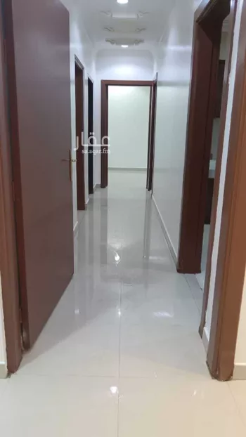 شقة للإيجار في شارع 1800102, حي الحمراء, مدينة الرياض, منطقة الرياض