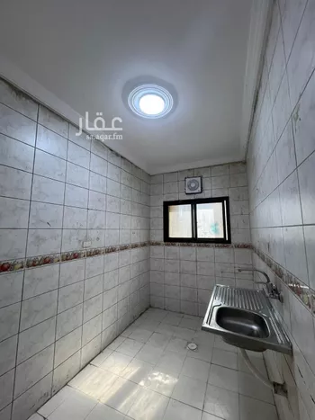 شقة للإيجار في شارع اسد الله, حي الشرفية, مدينة جدة, منطقة مكة المكرمة صورة 4