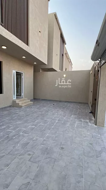 فيلا للبيع في شارع الملك الناصر, حي ضاحية الملك فهد, مدينة الدمام, المنطقة الشرقية صورة 2