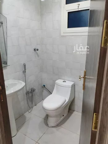 شقة للإيجار في شارع احمد بن محمد الخالدي, حي عكاظ, مدينة الرياض, منطقة الرياض صورة 5