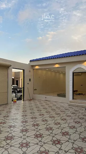 فيلا للبيع في شارع جبل المشايخ, حي القادسية, مدينة الرياض, منطقة الرياض صورة 3
