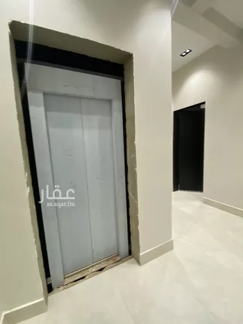 شقة للبيع في شارع الفرعية, حي غرناطة, مدينة الرياض, منطقة الرياض