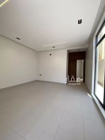 دور للبيع في شارع عبدالله الأنصاري, حي الخليج, مدينة الرياض, منطقة الرياض صورة 4