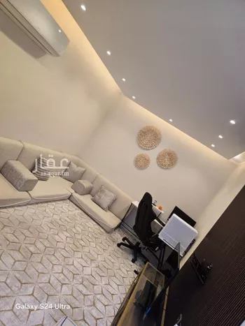 فيلا للبيع في شارع الفستق, حي الياسمين, مدينة الرياض, منطقة الرياض صورة 5