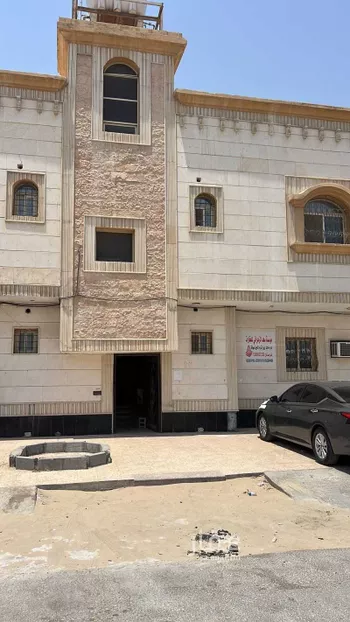 عمارة للبيع في شارع اسماعيل الازدي ، ضاحية الملك فهد ، الدمام ، الدمام