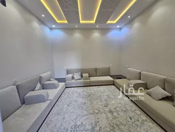 فيلا للإيجار في شارع النابغة الغنوي, حي الرمال, مدينة الرياض, منطقة الرياض