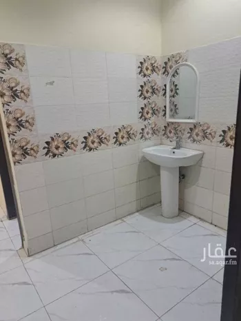 عمارة للإيجار في شارع السلطان قابوس بن سعيد, حي المعيزيلة, مدينة الرياض, منطقة الرياض صورة 4