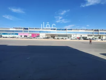 مكتب تجاري للإيجار في شارع وادي الساحل, حي الرمال, مدينة الرياض, منطقة الرياض صورة 2