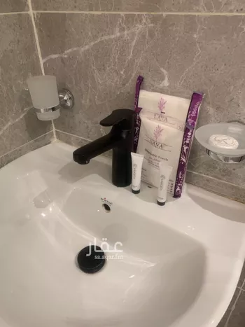 شقة مفروشة للحجز في شارع الأقطار ، حي القيروان ، الرياض ، منطقة الرياض صورة 3