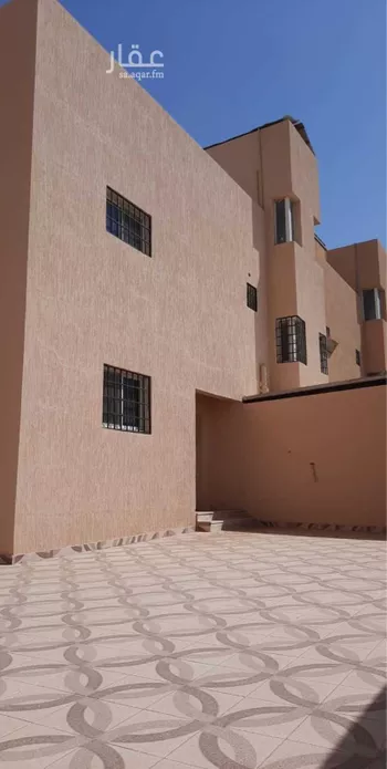 فيلا للبيع في شارع هشام بن العاص, حي الزهرة, مدينة بريده, منطقة القصيم صورة 2