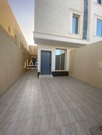 دور للبيع في شارع عبدالله بن الحكم ، حي طويق ، الرياض ، منطقة الرياض