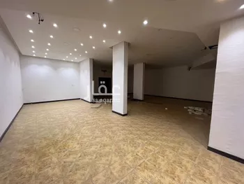 محل للإيجار في شارع رشيد الشهاب, حي النزهة, مدينة الرياض, منطقة الرياض صورة 2