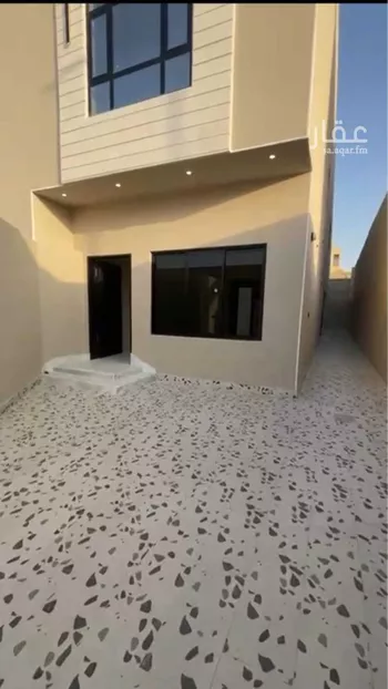 دور للبيع في شارع نافع بن ابي نجيح, حي بدر, مدينة الرياض, منطقة الرياض صورة 2