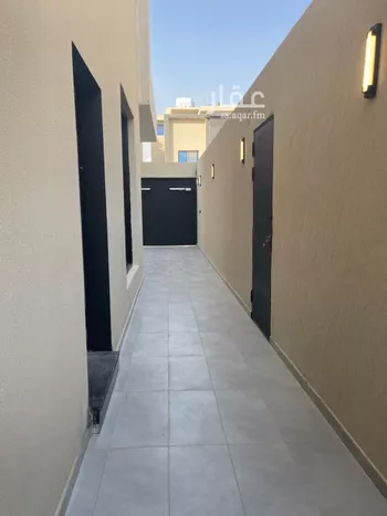 فيلا للبيع في شارع جمال الدين أبي السعود ظهيرة, حي الرمال, مدينة الرياض, منطقة الرياض صورة 3
