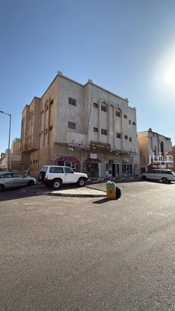 عمارة للإيجار في شارع الاغر, حي النهضة, مدينة تبوك, منطقة تبوك