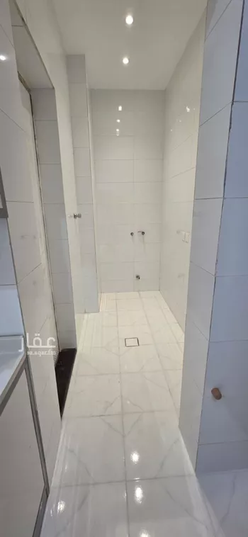 شقة للبيع في شارع يحيىى بن اسماعيل المهاجر, حي سكة الحديد, مدينة المدينه المنوره, منطقة المدينة المنورة صورة 3