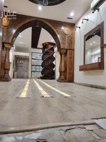 محل للإيجار في شارع طريق صلاح الدين الايوبي, حي شوران, مدينة المدينه المنوره, منطقة المدينة المنورة
