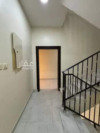 فيلا للبيع في حي وسط المدينة, مدينة عنيزه, منطقة القصيم صورة 3