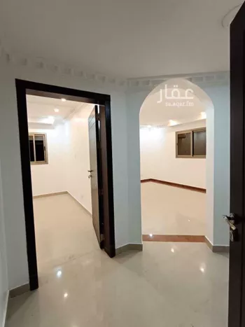 شقة للبيع في شارع بحار, حي هجر, مدينة الدمام, المنطقة الشرقية صورة 2