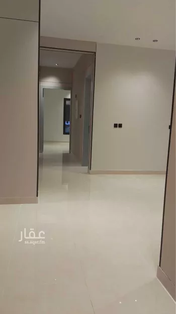 شقة للبيع في شارع المحلاني, حي عكاظ, مدينة الرياض, منطقة الرياض صورة 4