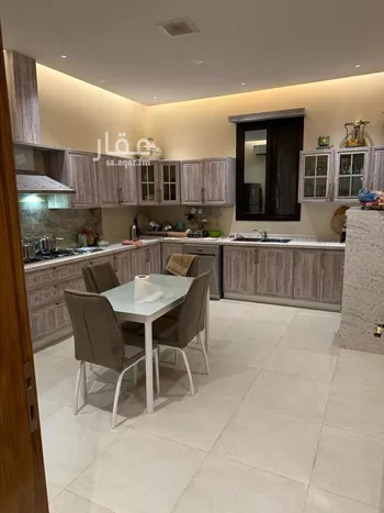 دور للبيع في شارع عمر بن نبيه, حي العارض, مدينة الرياض, منطقة الرياض صورة 2