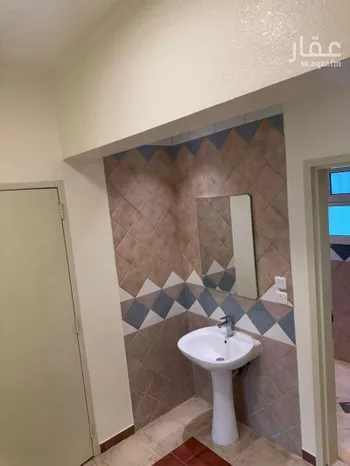 عمارة للإيجار في شارع عبداللطيف المعشوق, حي غبيرا, مدينة الرياض, منطقة الرياض صورة 3