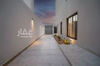 فيلا للبيع في شارع أم يونس, حي عكاظ, مدينة الرياض, منطقة الرياض صورة 2