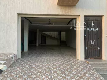 فيلا للبيع في شارع محمد حسن ابراهيم عسيري, حي الروضة, مدينة ابها, منطقة عسير صورة 5