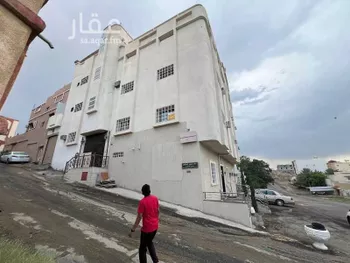 عمارة للبيع في شارع ابان بن تغلب, حي الصيانة, مدينة امارة منطقة مكة المكرمة - الطائف, منطقة مكة المكرمة صورة 5
