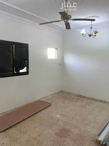 شقة للإيجار في شارع الامام سعود بن عبدالعزيز بن محمد ، حي الخالدية - الدرعية ، الرياض ، الدرعية صورة 3