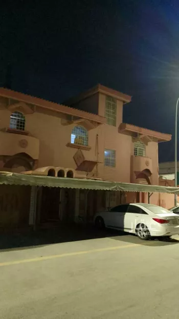 شقة للإيجار في شارع زينب الانصارية, حي السلمانية الأول, مدينة الاحساء, المنطقة الشرقية