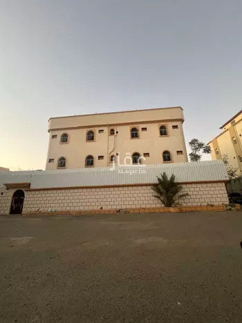 عمارة للبيع في شارع بدر 55, حي بدر, مدينة خميس مشيط, منطقة عسير صورة 2