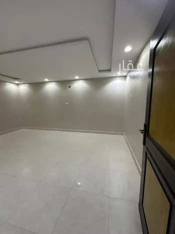 شقة للإيجار في شارع أبي بكر بن عبدالله, حي العزيزية, مدينة الرياض, منطقة الرياض صورة 2