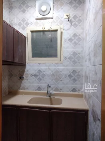 مكتب تجاري للإيجار في شارع الامير عبدالله ابن عبدالعزيز, حي الخبرالشمالية, مدينة الخبر, المنطقة الشرقية صورة 4