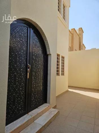 فيلا للإيجار في شارع النمرة, حي الربوة, مدينة الرياض, منطقة الرياض صورة 2