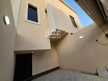 دور للبيع في شارع جبل العين, حي القادسية, مدينة الرياض, منطقة الرياض صورة 2