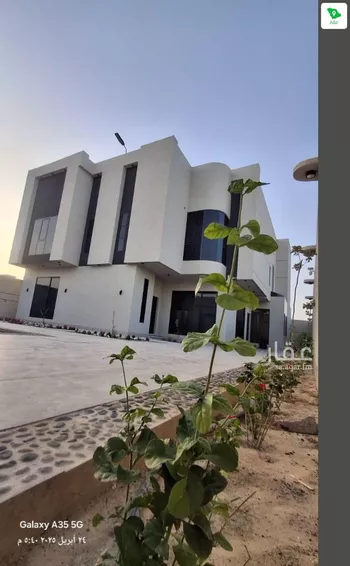 فيلا للبيع في شارع جندب البجلي, حي الصقور, مدينة الاحساء, المنطقة الشرقية صورة 2