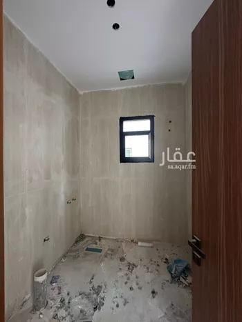 فيلا للبيع في شارع ضرار بن الخطاب, حي ضاحية الملك فهد, مدينة الدمام, المنطقة الشرقية صورة 4