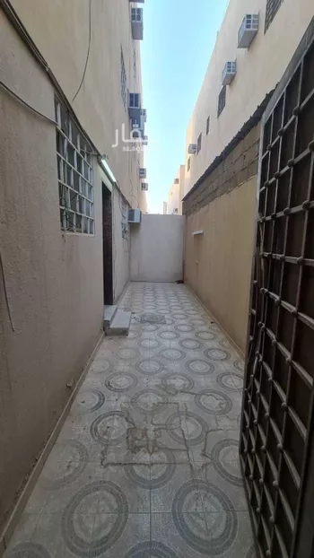 شقة للبيع في شارع عبدالقادر الجزائري, حي الدار البيضاء, مدينة الرياض, منطقة الرياض صورة 3