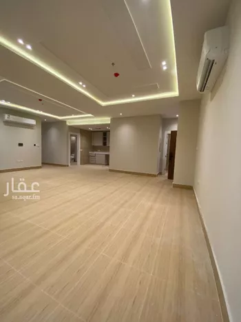 شقة للإيجار في شارع مدائن صالح, حي الحمراء, مدينة الخبر, المنطقة الشرقية