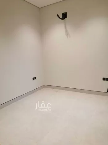 فيلا للإيجار في شارع علاء الدين بيبرس, حي الصفاء, مدينة الرياض, منطقة الرياض