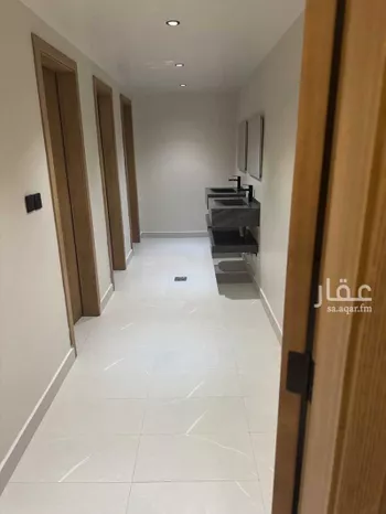 مكتب تجاري للإيجار في شارع انس بن مالك, حي الياسمين, مدينة الرياض, منطقة الرياض صورة 4