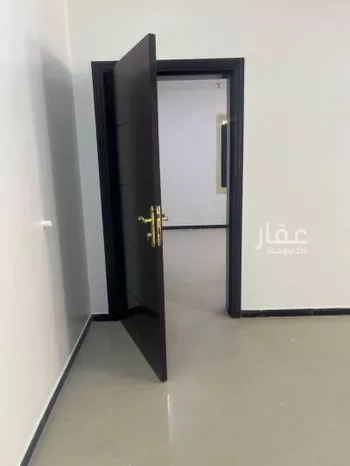 عمارة للإيجار في شارع الملك عبدالله بن عبدالعزيز, حي منسوبي التعليم الأول, مدينة الاحساء, المنطقة الشرقية