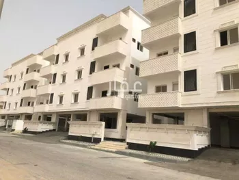 عمارة للإيجار في شارع الاحنف بن قيس, حي السلمانية الأول, مدينة الاحساء, المنطقة الشرقية