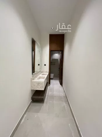 فيلا للبيع في شارع أحمد بن أبي عيسى, حي بدر, مدينة الرياض, منطقة الرياض صورة 3