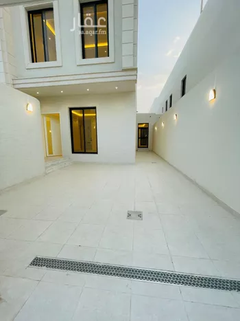 دور للبيع في شارع اغادير, حي سلطانة, مدينة الرياض, منطقة الرياض صورة 3