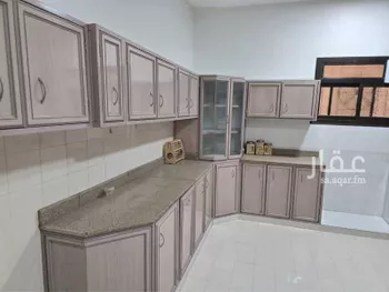 فيلا للإيجار في شارع بغداد ، حي الملك عبدالعزيز ، المجمعة ، المجمعة صورة 2