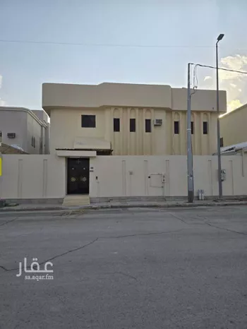 فيلا للإيجار في شارع بغداد ، حي الملك عبدالعزيز ، المجمعة ، المجمعة