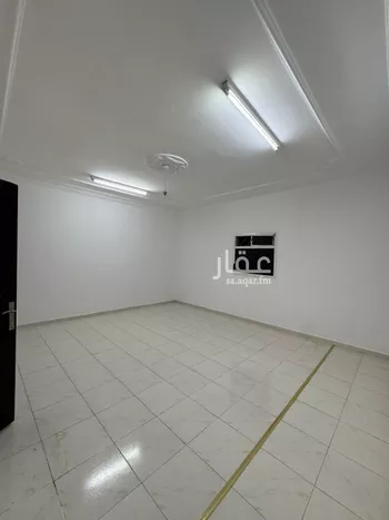 شقة للإيجار في شارع الغراره, حي إشبيلية, مدينة الرياض, منطقة الرياض صورة 4